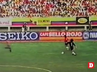 Arqueros cracks con los pies