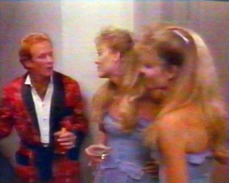 Stewardess School (1986) - VHSRip - SK Rychlodabing