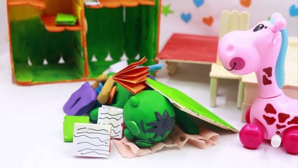 Bad Baby Hullk vs Elsa Vacuum Cleaner Superhero In Real Life Stop Motion Animation movies-F4CZIdhdoZY