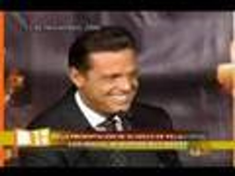 Luis Miguel se muestra feliz por su nuevo disco