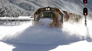 TOP 10 Crazy Train Hits and Dissect Snow Bank!
