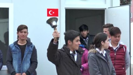 Konteyner Okulda Ilk Ders Zili Çaldı