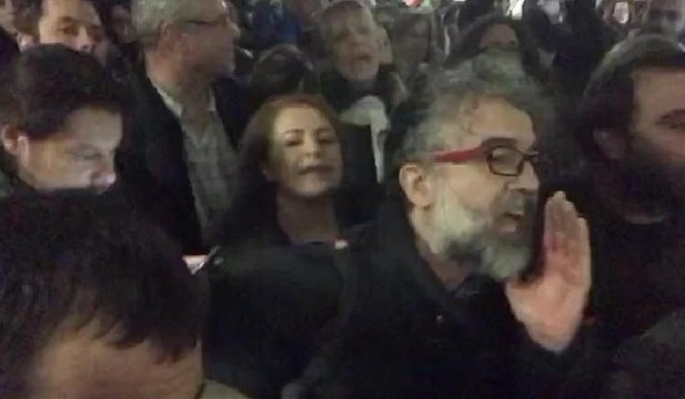 Ahmet Şık'ın da katıldığı Odatv davasına alınmayan gazetecilerden tepki: Rezalet