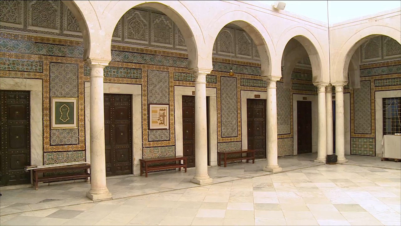 هذا الصباح- جامع صاحب الطابع بالعاصمة تونس