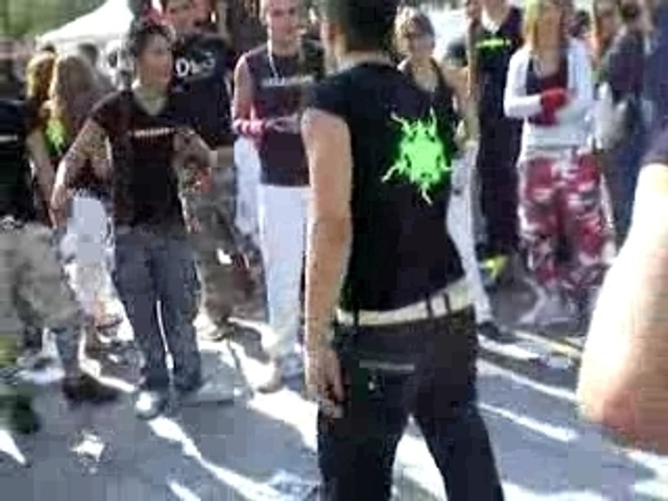 techno parade Tecktonik Jumpstyle