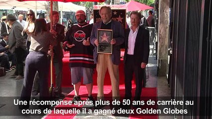 George Segal inaugure son étoile à Hollywood