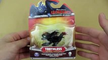 DreamWorks Dragons Defenders of Berk Real Flying Toothless unboxing