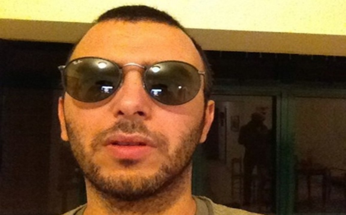 لطفي العبدلي يفرك فيها على أغنية وليد النهدي Bikich شبعة ضحك