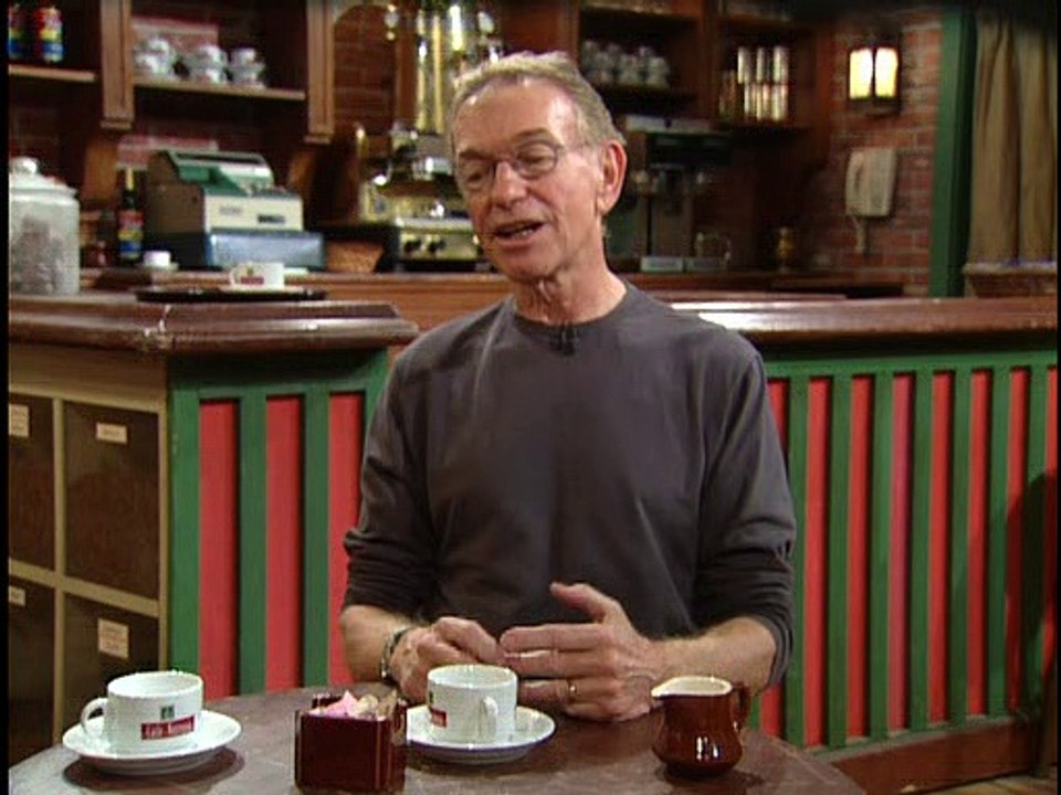 Frasier @ Extras @ A Conversation With Art Director Roy Christopher