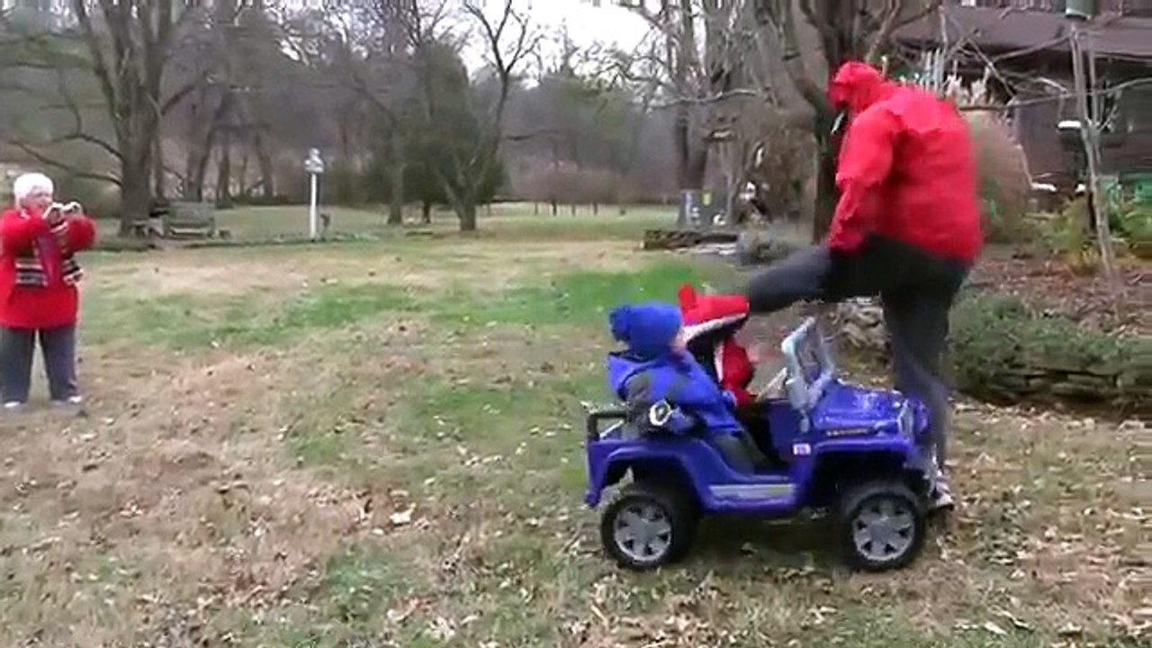 Best Funny Kids Vines 2016 - Funny Kids Videos Compilation - Try Not To Laugh Challenge Kids Versio