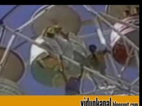 Ferris Wheel Accident