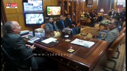 بالفيديو.. مدير أمن بورسعيد للطلاب: ضبط متحرش يمسك كلب شرس ودوريات مستمرة لتأمين المدارس