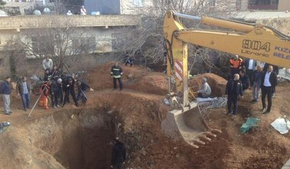 Mardin'de iki kişi kuyuya düştü... Kurtarma çalışması devam ediyor