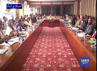 Why is this meeting called on Valentine's Day? PMLN MNA gets angry & walks out of meeting