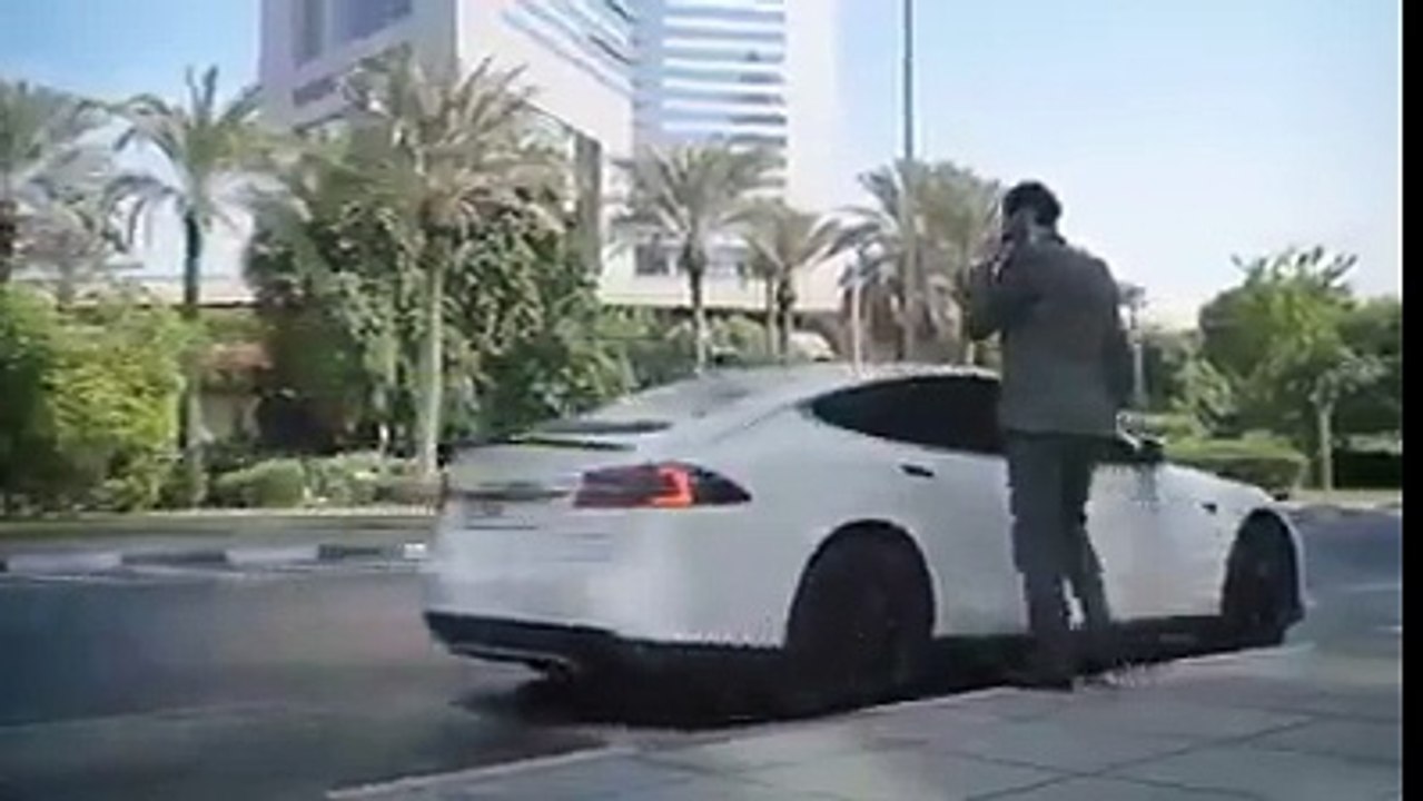 شاهد التاكسي في دبي عام 2020