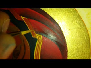 Tutos - Iconographie Byzantine - Réalisation d'un liseré sur le manteau d'une Vierge à l'enfant.