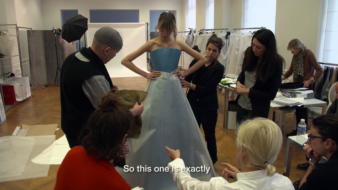 Le savoir-faire de l'atelier Safrane pour Dior haute couture