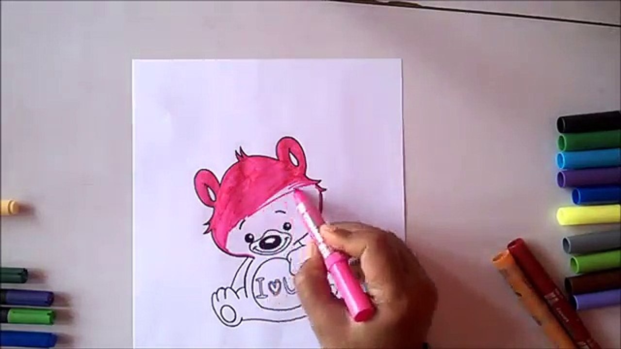 COLOURING CUTE TEDDY