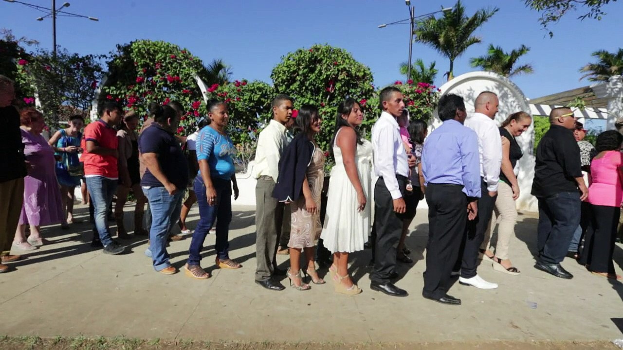 Boda masiva en Nicaragua, el mejor regalo de San Valentín