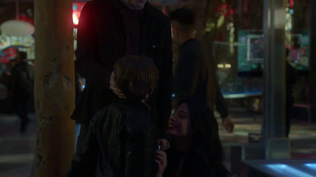 Shadowhunters 2x08 Sneak Peek "Love Is a Devil" (HD) Season 2 Episode 8 Sneak Peek