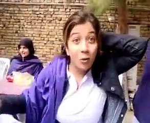 Girls School Jaa Kia Krti Hain