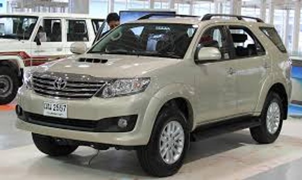 New Toyota Fortuner 2017 launched in pakistan