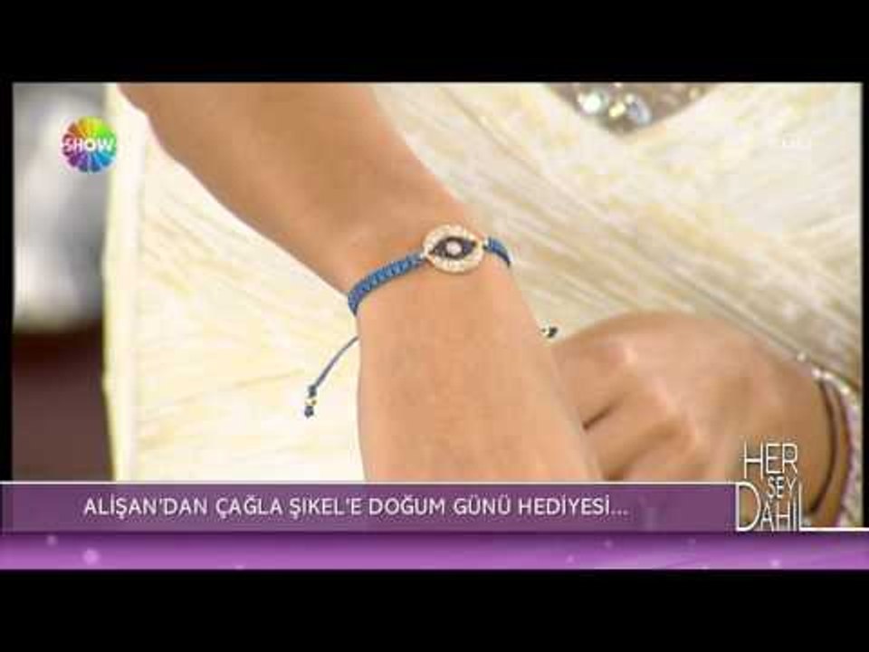 Alişan'dan Çağla Şikel'e canlı yayında sürpriz hediye! / Her Şey Dahil
