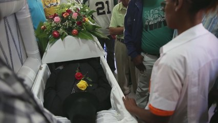 Sepultan en Santo Domingo a los dos locutores asesinados en pleno ejercicio -