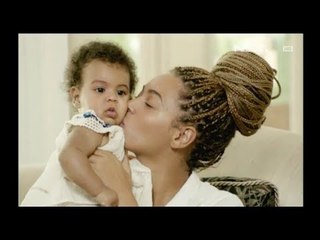 Entertainment News - Hadiah ulang tahun untuk anak pasangan musisi