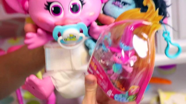 TROLLS MOVIE Makeover Cute Baby Poppy Babysitting Branch & Poppy Toys Diaper & Toilet Training