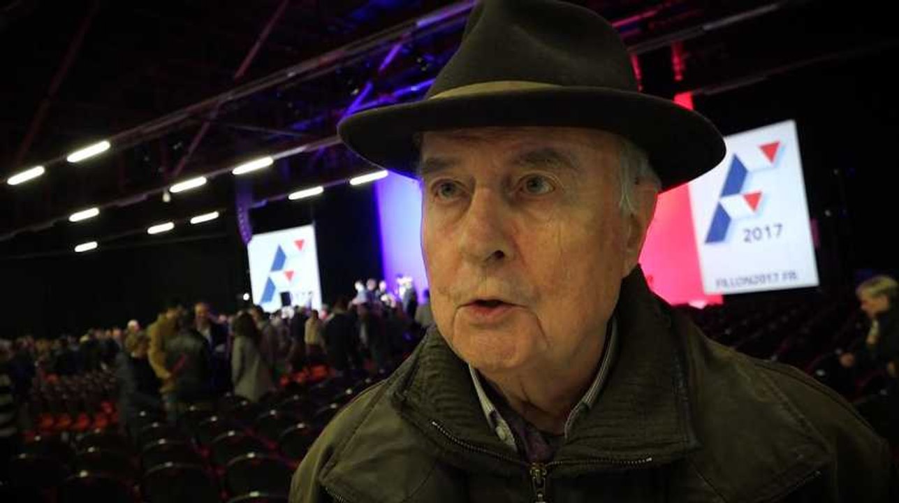 L'affaire Theo au meeting de François Fillon à Compiègne : "Est-ce que c'est vrai ?"