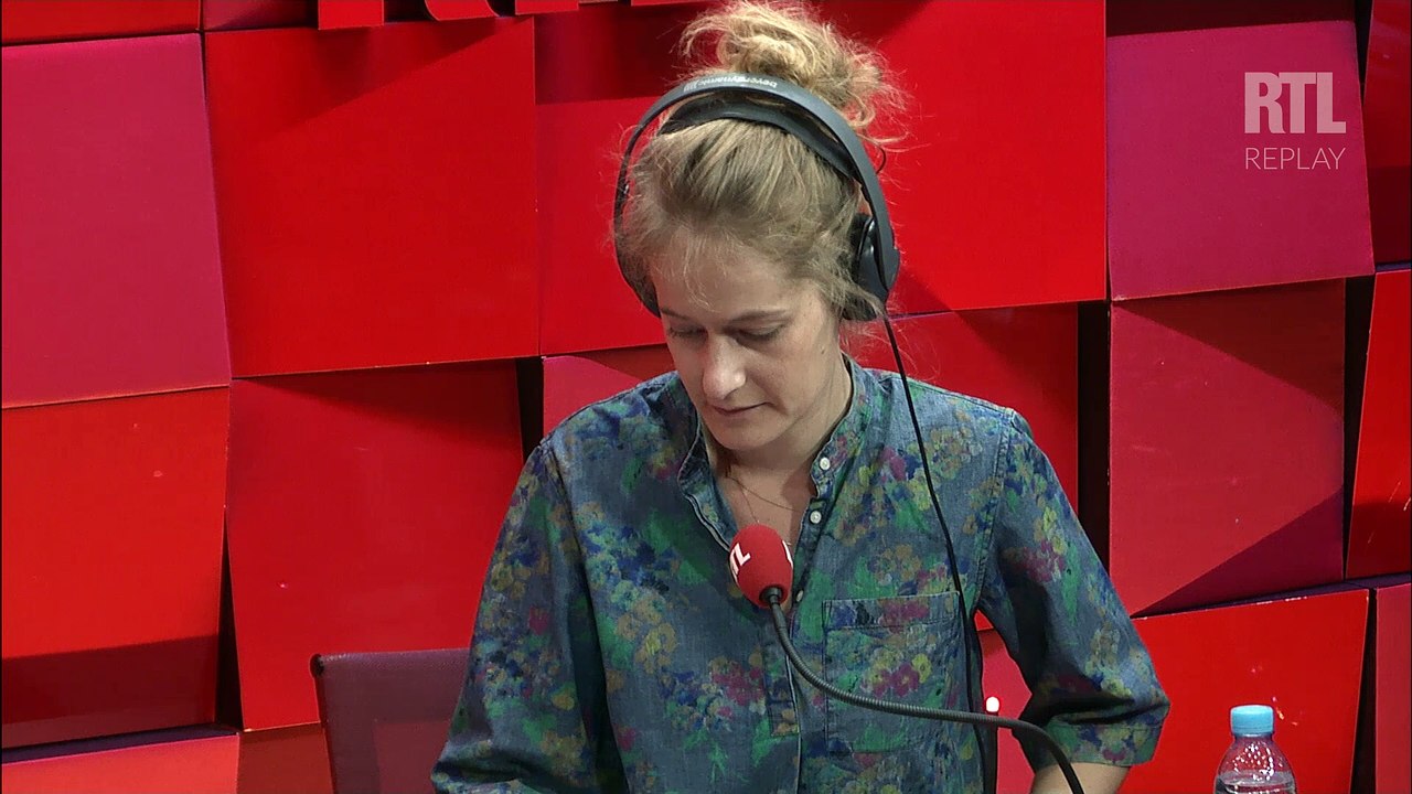 Présidentielle 2017 : certains proches de Macron s'interrogent sur "l'absence de programme"