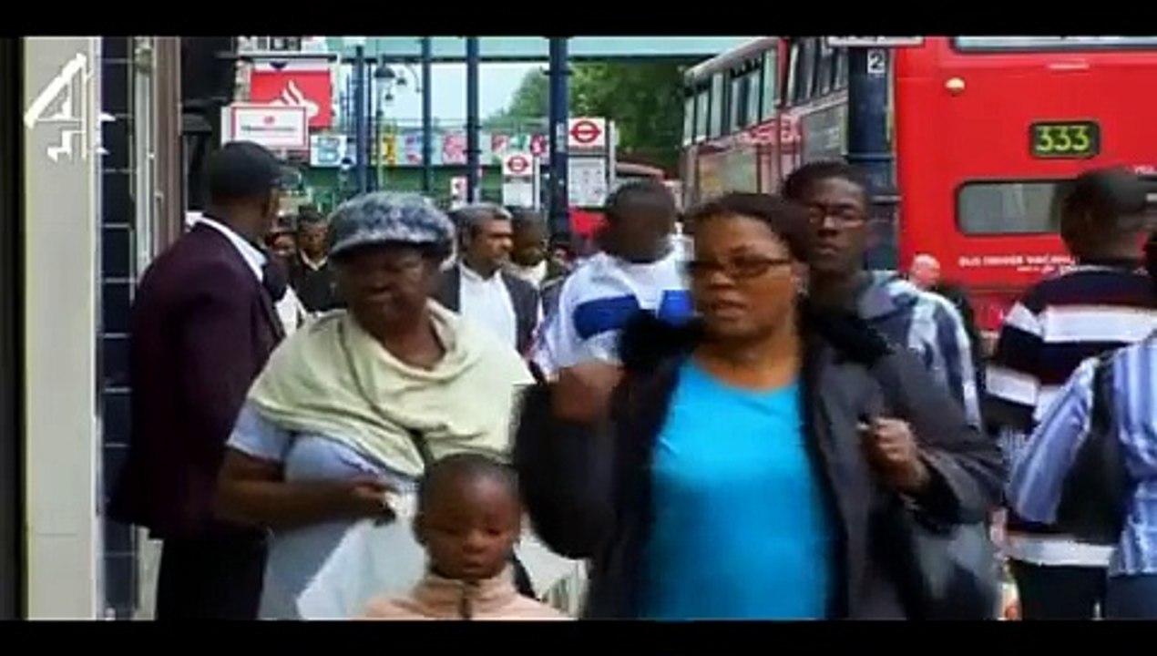 Ce mec est black... Albinos !
