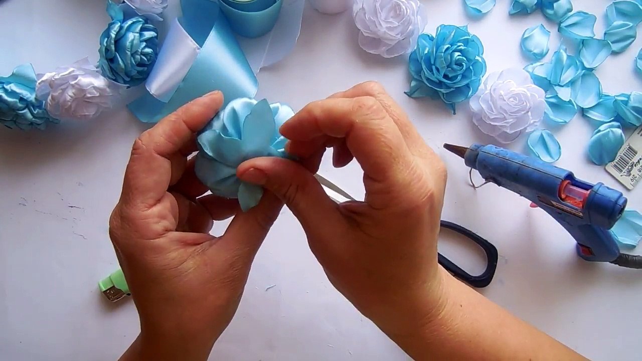 МК Ободок -венок с розами из лент _ DIY Roses Headband-GyyxcpwHsEw