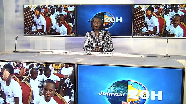 Le 20 heures de RTI1 du 15 février 2017 avec Habiba DEMBELE