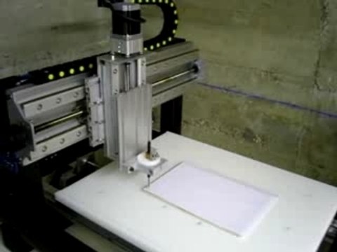 test fraiseuse petite vitesse