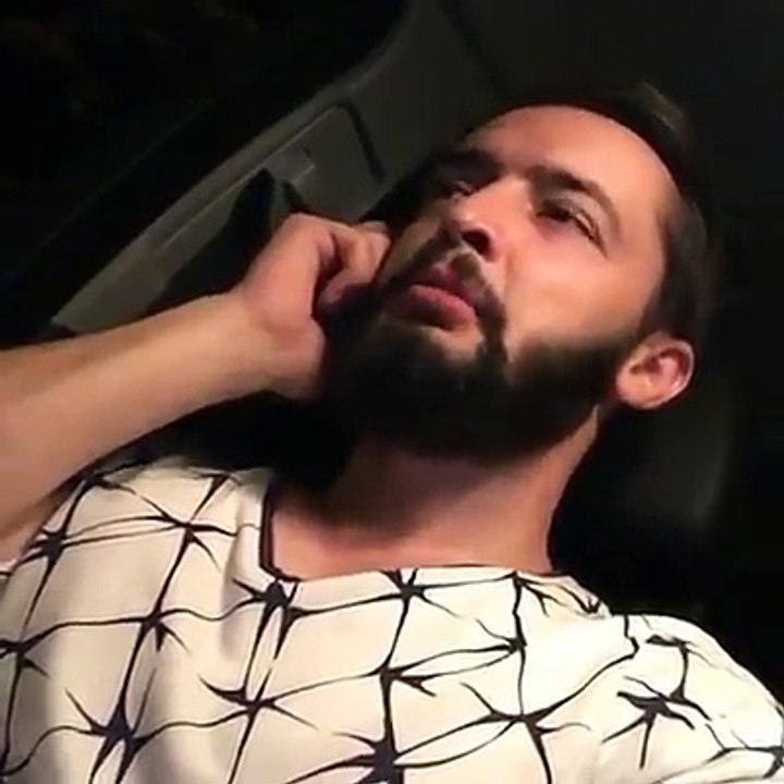 Öküzler Bile Ağşam Olduğunu Biliyo Ahırına Gidiyo. Sen nirdesin memed