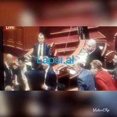 Sherri ne parlament, Noka qellon Bracen