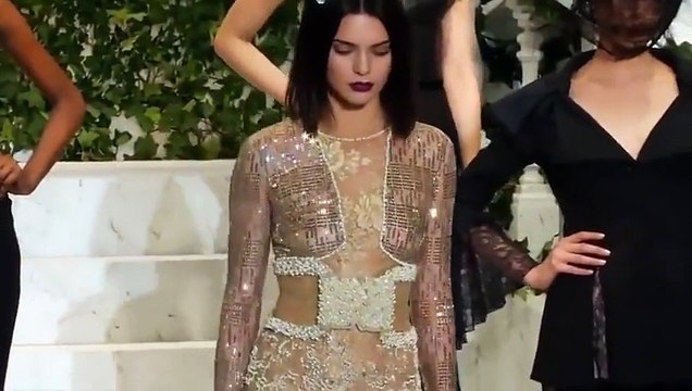 Kendall Jenner en robe très transparente