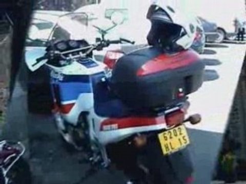 Balade en moto sur les mont du cantal( Auvergne)