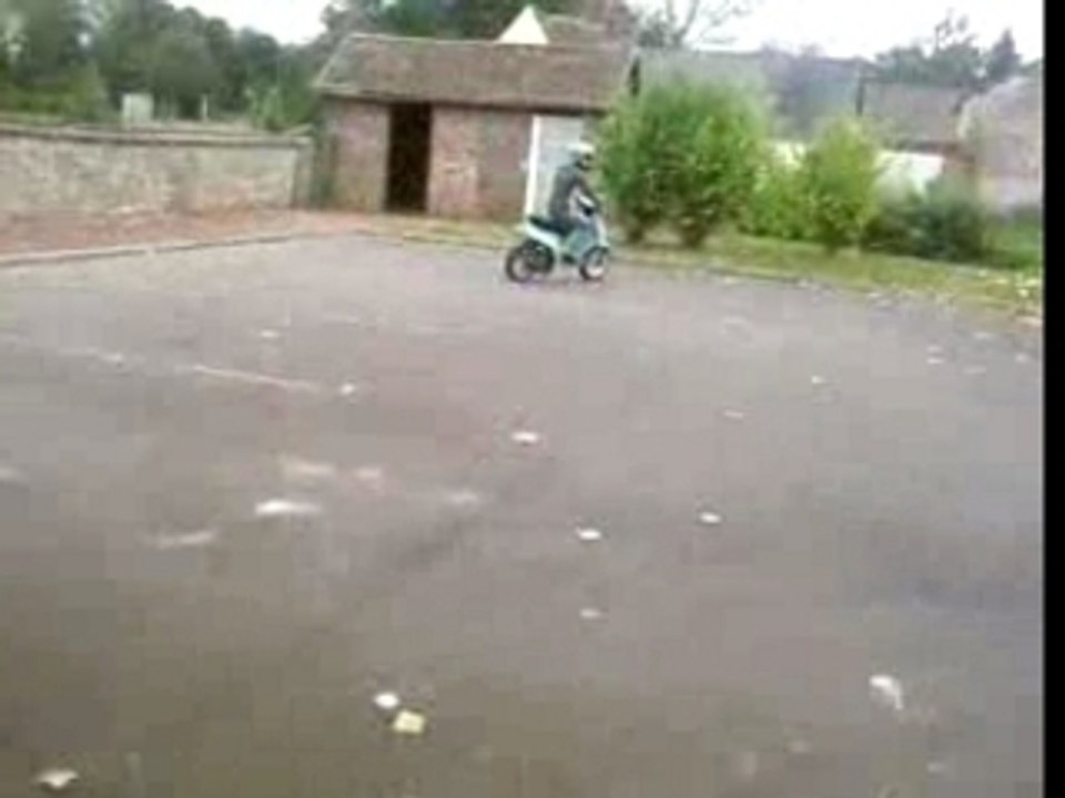 ted et baptiste roues arriere