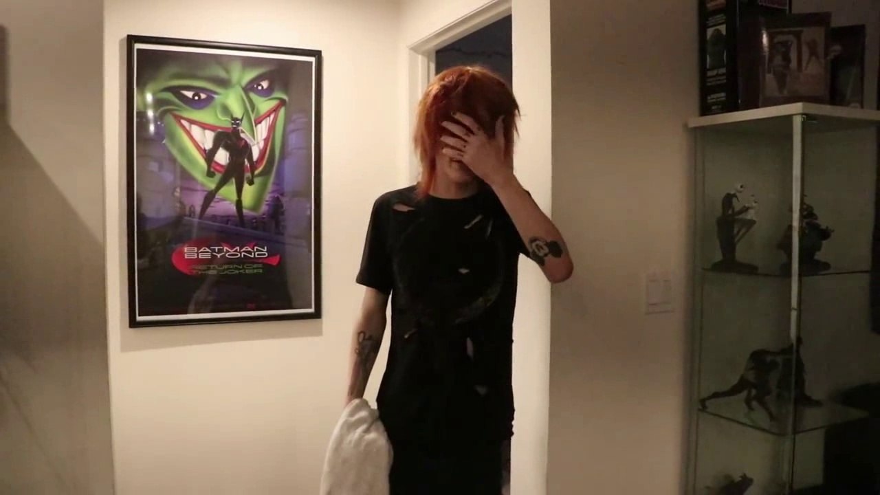 JOHNNIE GUILBERT CAN'T BELIEVE HE RUINED HIS HAIR..
