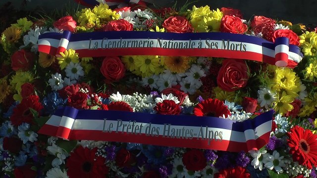 Hautes-Alpes/ bleu à l'âme : Une cérémonie d'hommage aux gendarmes décédés à Gap