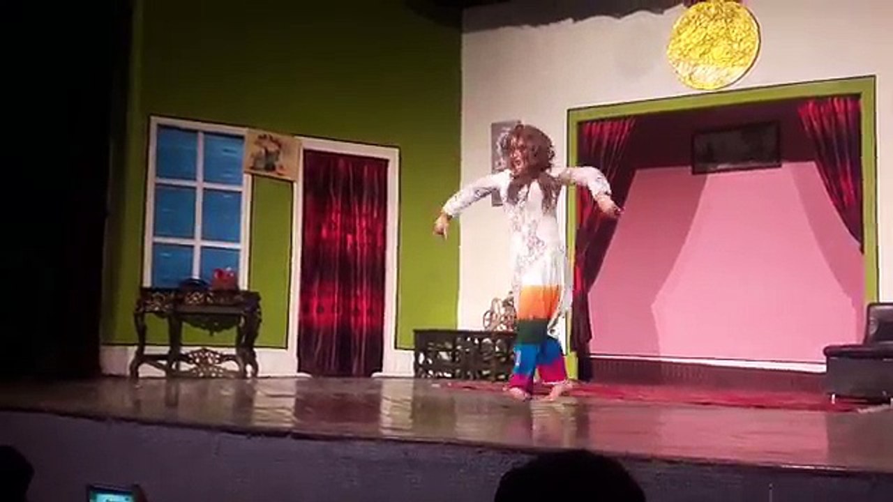 Laiba Khan Mujra New Pakistani Hot Mujra 2017