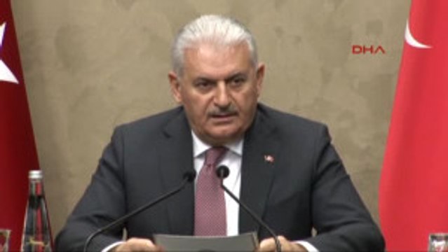 Başbakan Binali Yıldırım, Ankara Esenboğa Havalimanı'nda Basın Mensuplarına Açıklamalarda Bulundu