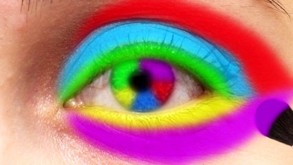 Eye Painting Learn Colors for Children Body Painting Finger Family Nursery Rhymes Watercolours Paint