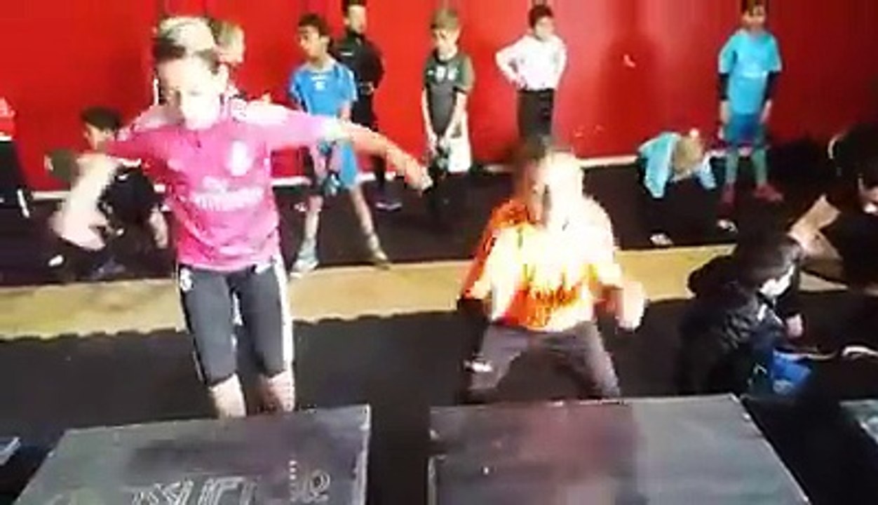 Stage de Foot Vacances de Février - Vidéo 2