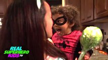 FROZEN ELSA POO COLORED BALLS vs PINK SPIDERGIRL PREGNANT vs JOKER Superhero Fun!