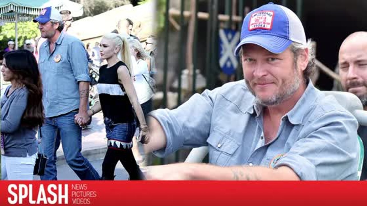 Blake Shelton ne voulait pas monter sur les montagnes russes à Disneyland