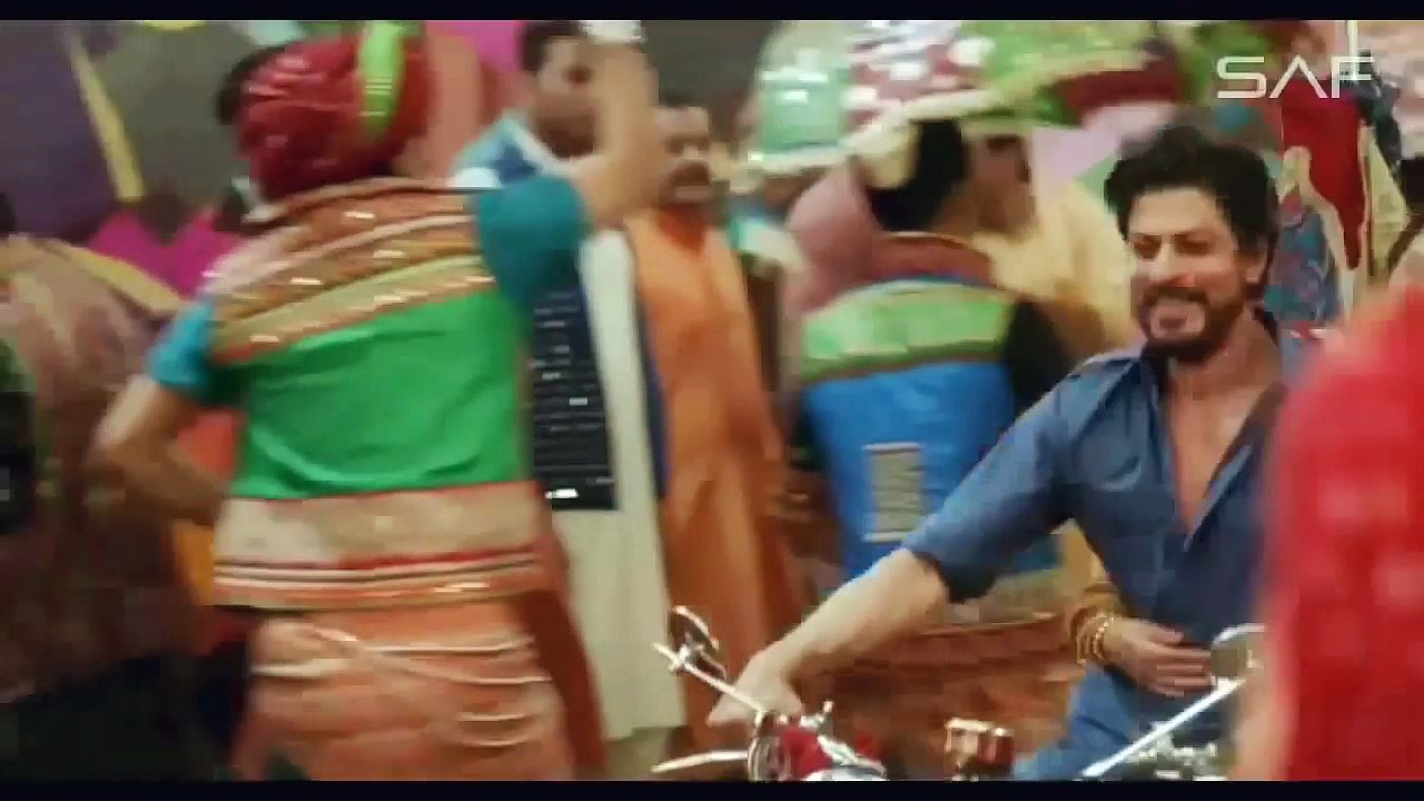 Mere Rashke Qamar - RAEES -VIDEO SONG - Shah Rukh Khan, Mahira Khan